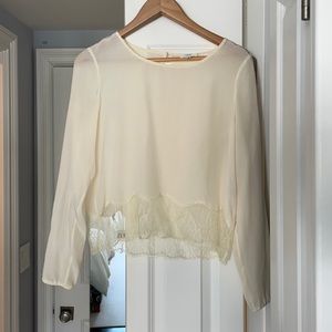 White long sleeve blouse